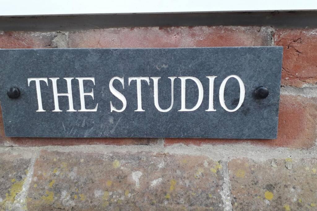 The Studio Roughton Roughton  Exterior photo